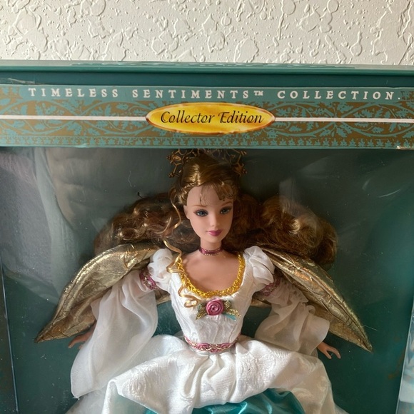 Barbie: 1998 Angel of Joy Collector Doll- Vintage - Picture 5 of 16